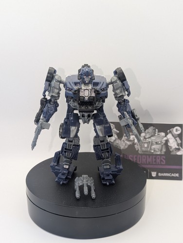 Transformers barricade studio - transformers,