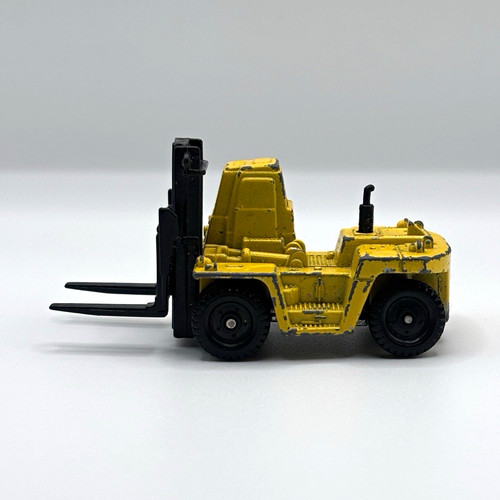 Tomica toyota fd200 forklift - tomica,