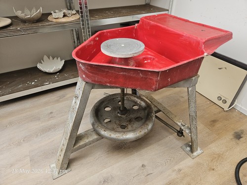 Vintage pottery kick - kick, wheel