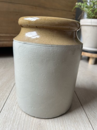 Vintage two tone - two-tone, stoneware