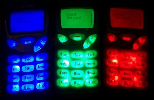 Nokia 3210 green red - nokia,