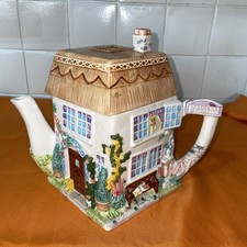 Annie Rowe Fox glove cottage 