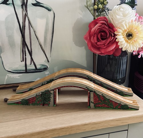 Brio bridge wooden train - wooden,