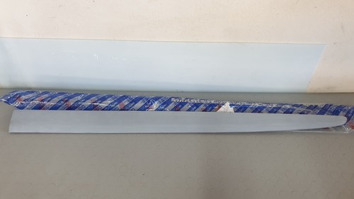 Front left door moulding for - front,