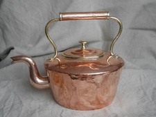 Antique Copper Kettle with Brass Handle and Lid, English Fireside Display Piece
