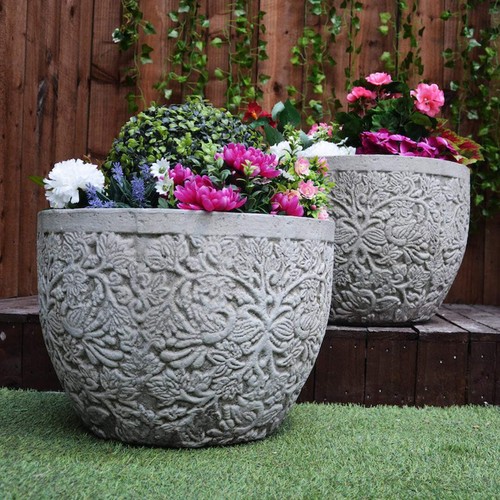 Pair large regency stone - of,