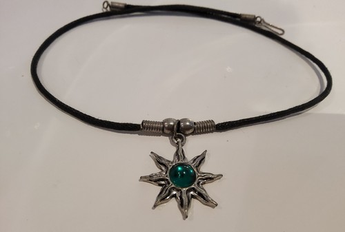 90s y2k pendant with - 90s/y2k,