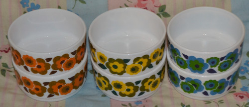 Vintage arcopal floral - x,