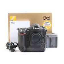 Nikon D4 + 536 thousand