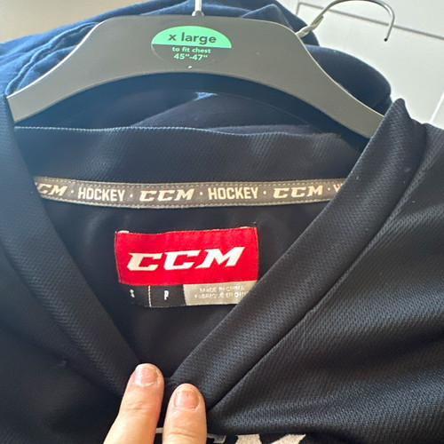 Ccm men hockey jersey - hockey,