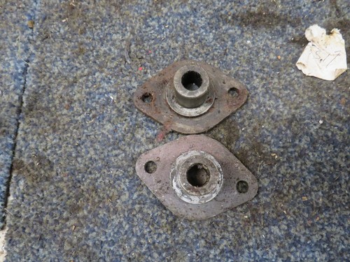Velocette frame bushes - le,
