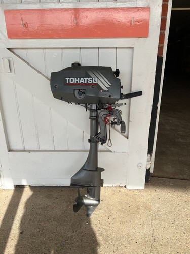 Tohatsu 5hp outboard engine - tohatsu,