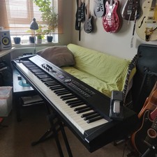 Roland RD700GX