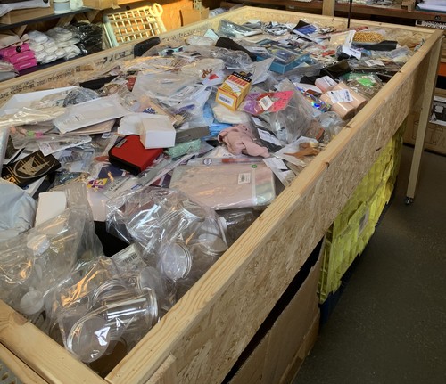 Amazon items mixed box - mixed,