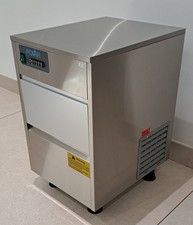 POLAR T-316 ICE MAKER -