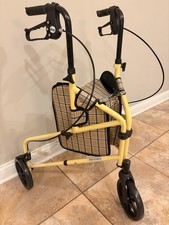 3 wheel Walker - Drive Medical Winnie Lite Supreme Rollator, Tan/Plaid