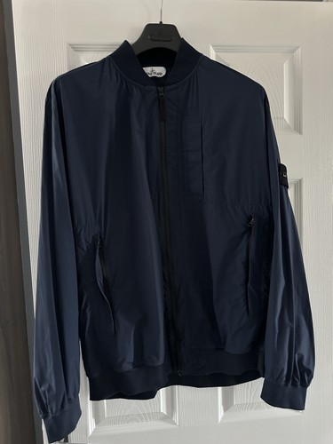 Stone island skin - island,