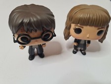 2 Funko Pop Figures - Harry Potter & Hermione, Both have broken wands, No Boxes