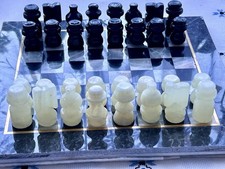 Vintage Handmade Natural Marble and Onyx Chess Set 25x25 Cm. Complete with Box