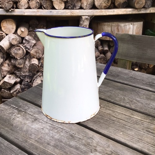 Large old vintage - shabby, chic