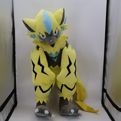 Life size zeraora - size, jumbo