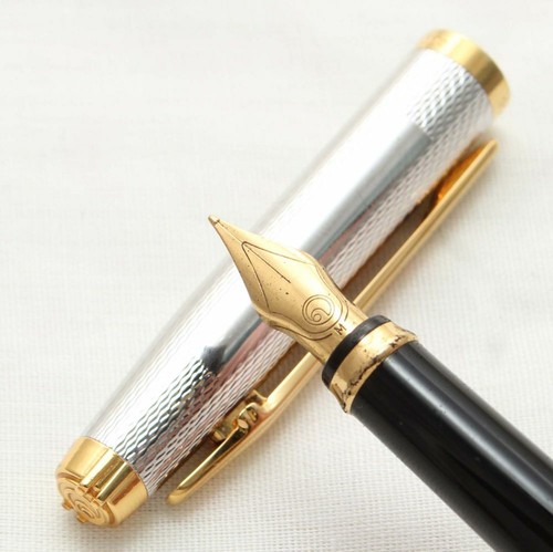 Elysee parthenon fountain - fountain, pen