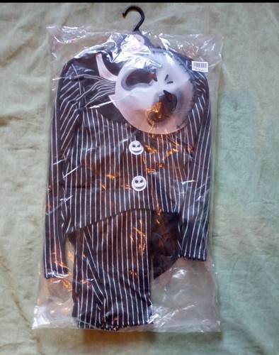 Bnwt disney jack - bnwt,