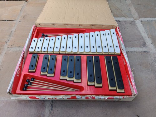 Percussion plus chime - 25, bar