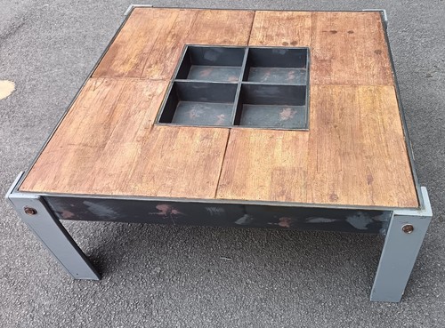 Industrial rustic style - style, wooden