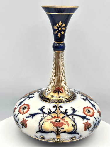 Macintyre vase in - macintyre's,
