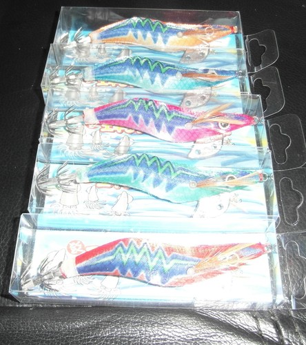 Five squid jigs - five,