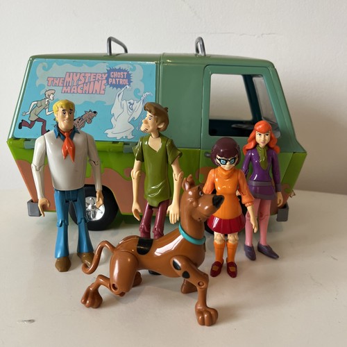 Scooby doo figures bundle - doo,