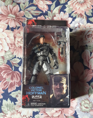 Neca gears war colonel - neca, 2