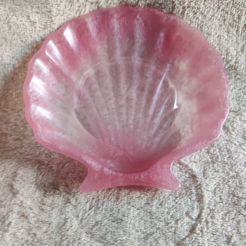 Homemade resin shell shaped - resin,