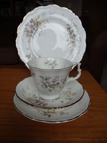 Royal albert haworth - 4, piece