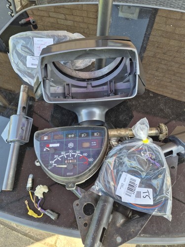 Vespa mk1 headset - t5,