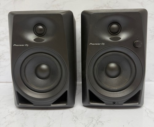 Pioneer desktop speakers - dj,