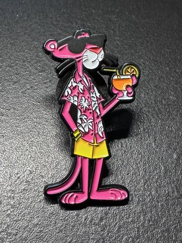 Pink panther enamel - panther, badge