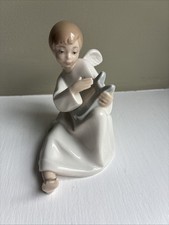 NAO (Lladro) Angel With