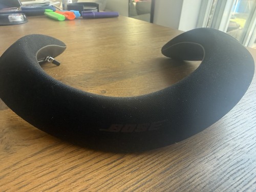 Boxed bose soundwear companion - boxed,