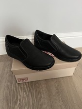 Deichmann black slip on