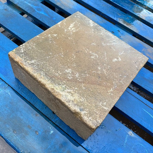 Reclaimed stone quoins - reclaimed, 300mm