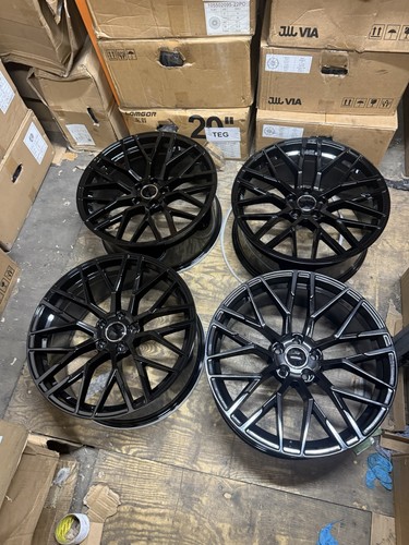 Audi v10 style - r8, alloy