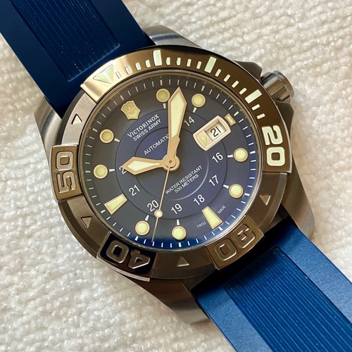 Victorinox swiss army dive - army,