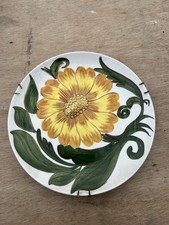 vintage hand-painted Wade Royal Victoria Pottery plate with a sunflower    B5