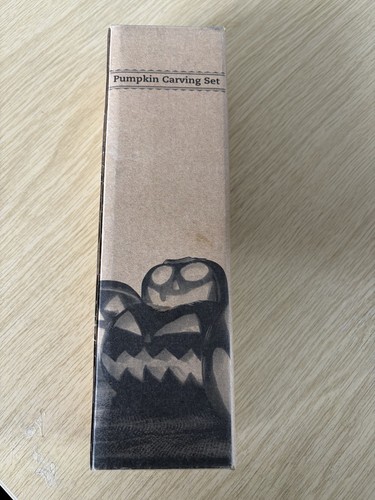 Pumpkin carving kit - pumpkin,