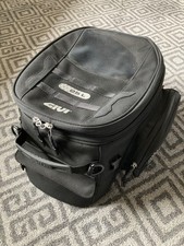 GIVI UT810 TANKLOCKED TANK BAG