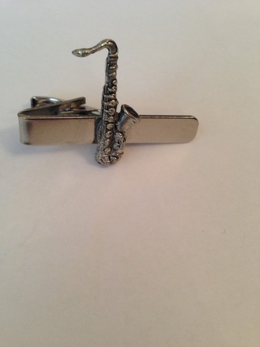 Saxophone m08 english - saxophone,