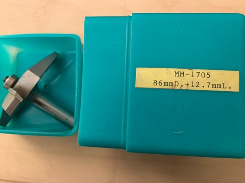Spindle moulder panel cutter