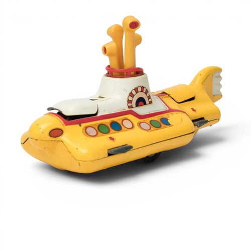 Corgi toys 803 - corgi, beatles